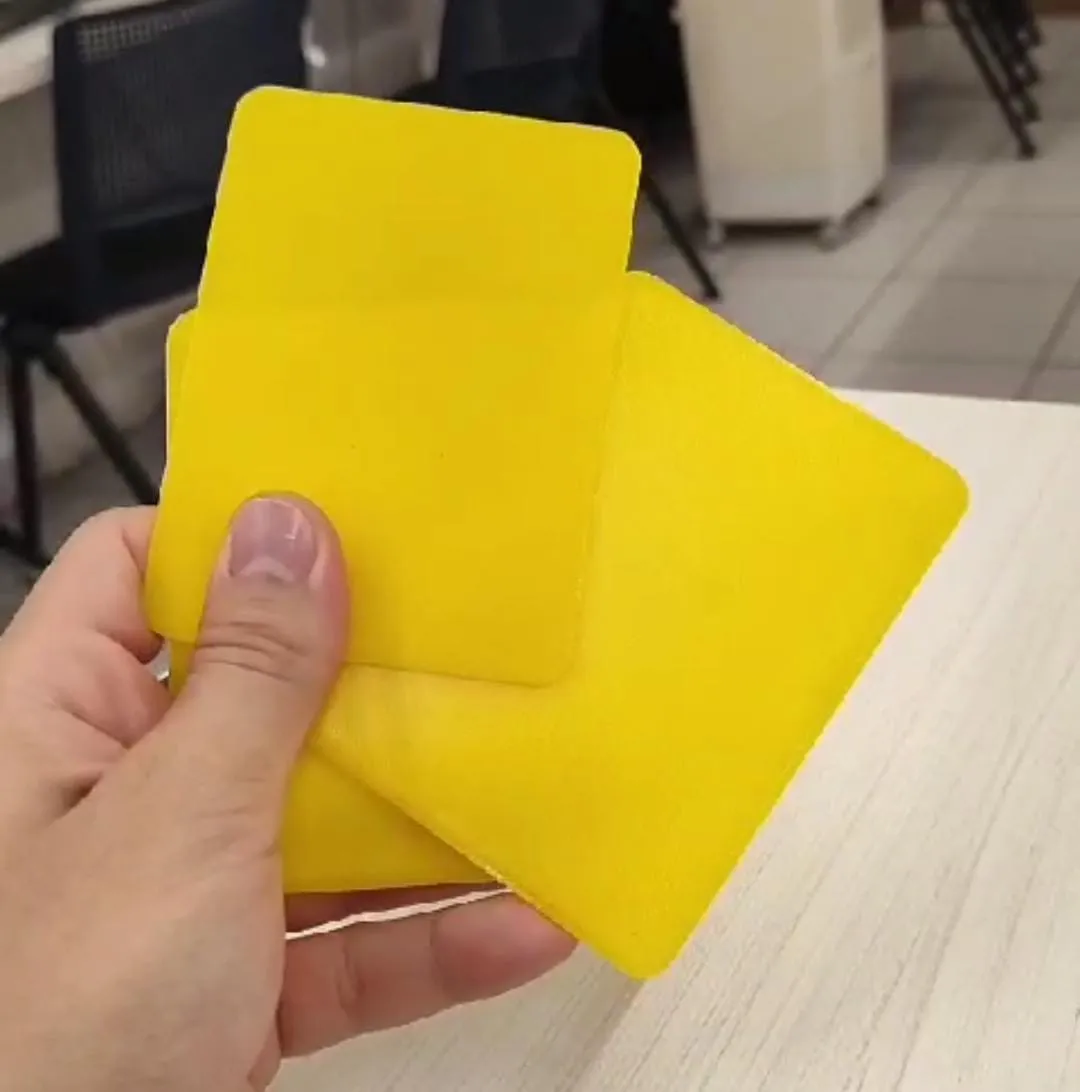 Tiêu đề Thẻ trọng tài chuyên nghiệp 80x110mm Tarjetas de árbitro