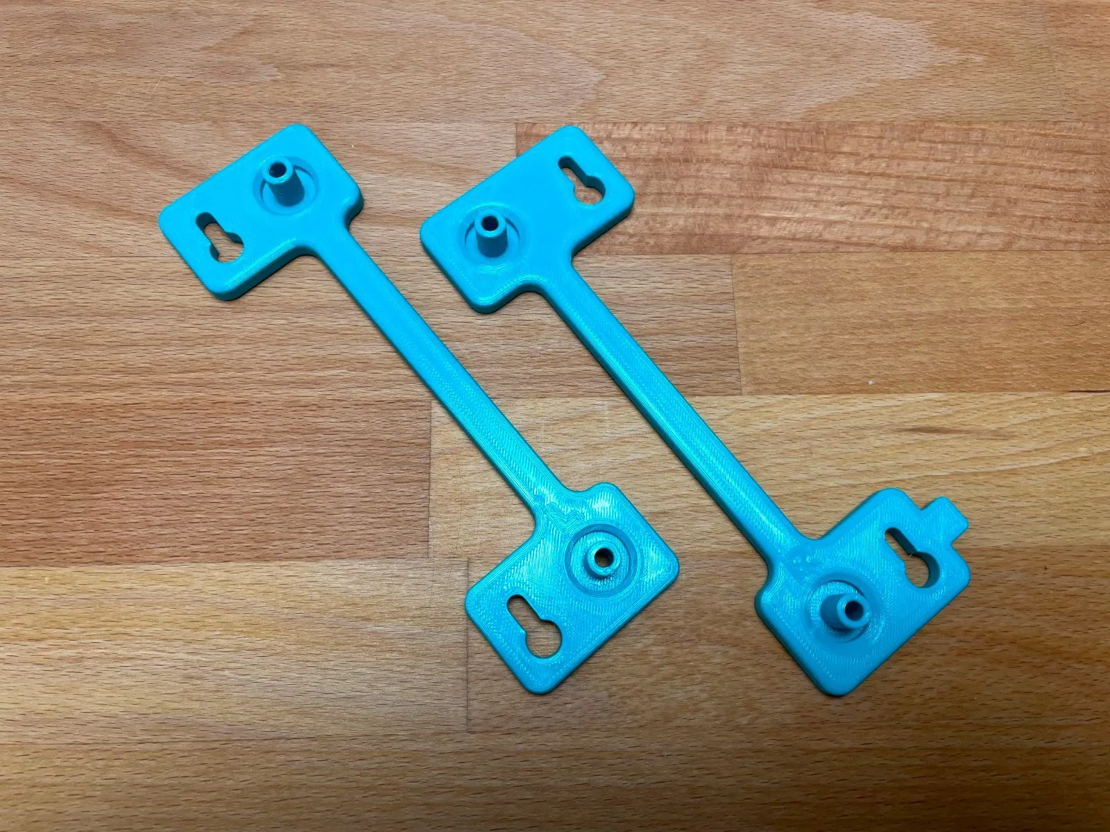 Tiêu đề Giá đỡ treo tường cho Bộ sạc Makita DC18RC Tóm tắt