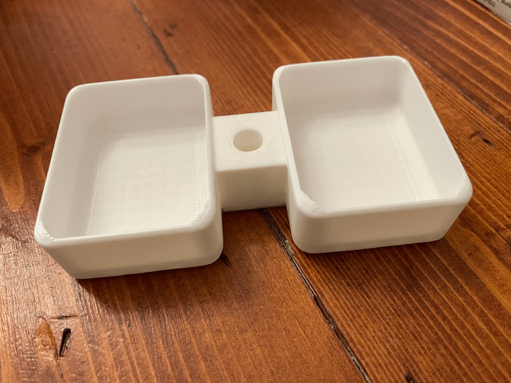 Tiêu đề Đã cập nhật- Hộp đựng nước sốt ô tô Chick-Fil-AC