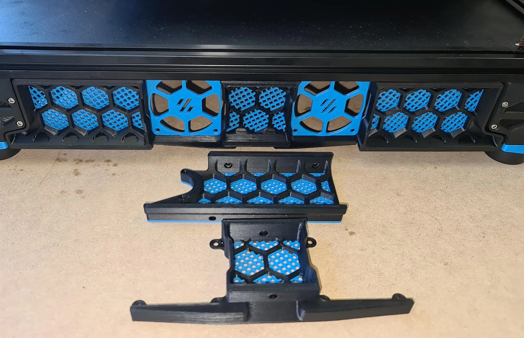 Tiêu đề Váy lưới cho Voron 24 350 RC2 Tóm tắt Váy có lưới ch