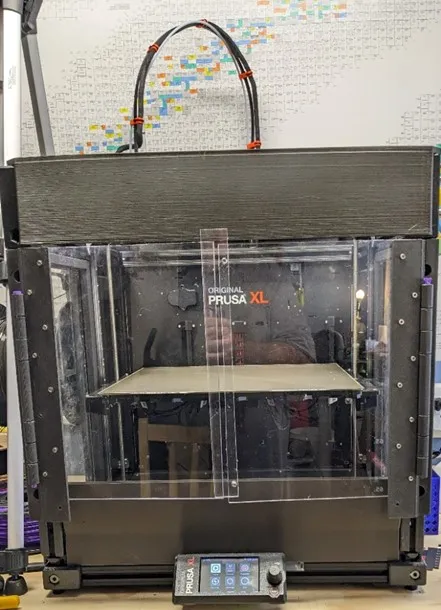 Tiêu đề Bao vây XL Tóm tắt Vỏ bọc cho mặt trước của XL Da