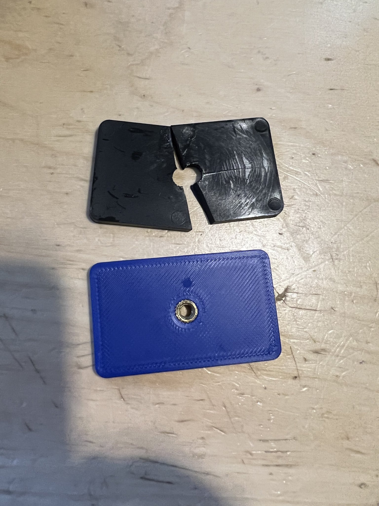 BeYou Chair piston plate