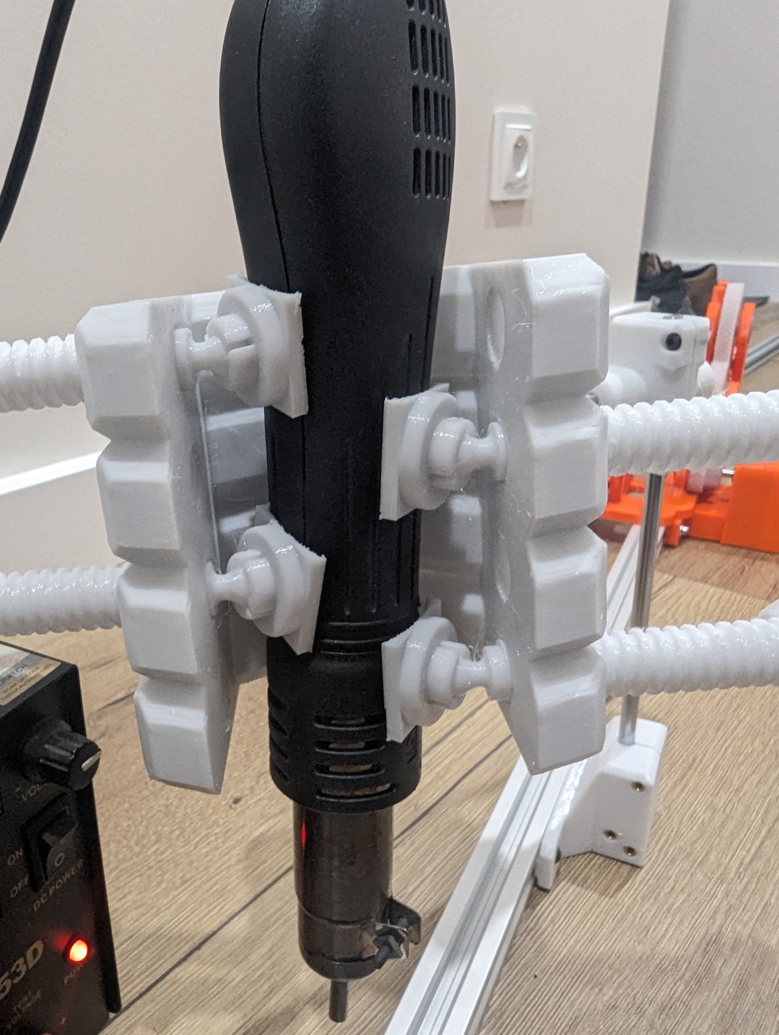 Tiêu đề Giá đỡ đa năng cho thiết bị cầm tay Tổng kết Châ