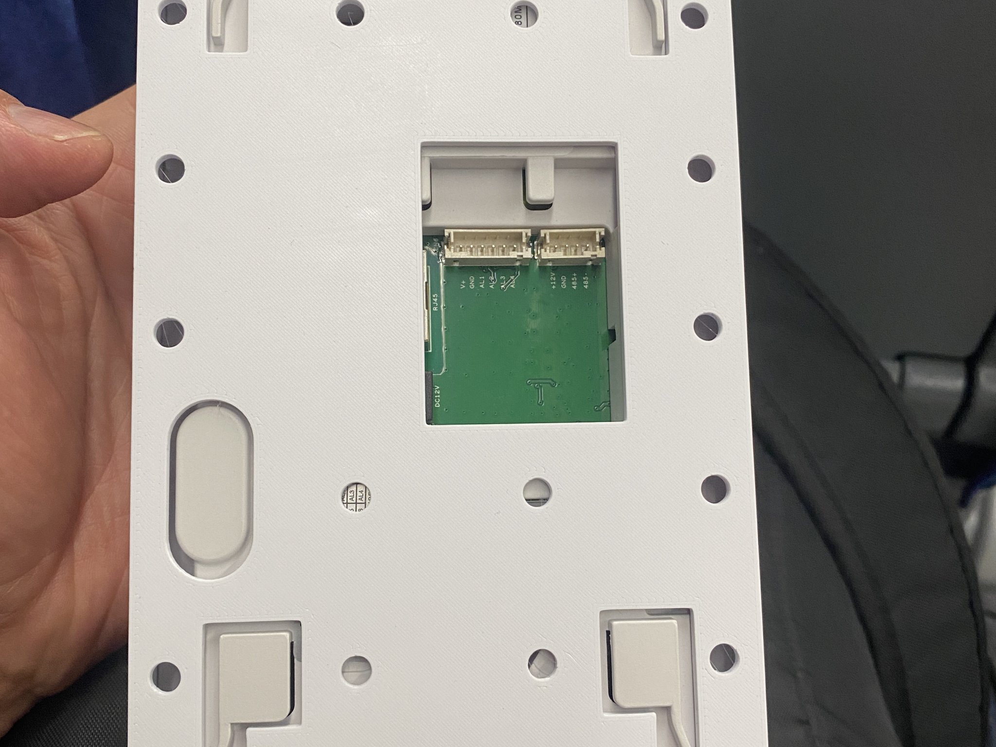 Tiêu đề Giá treo tường cho bas IP SP-03 Tổng hợp Giá treo tườn