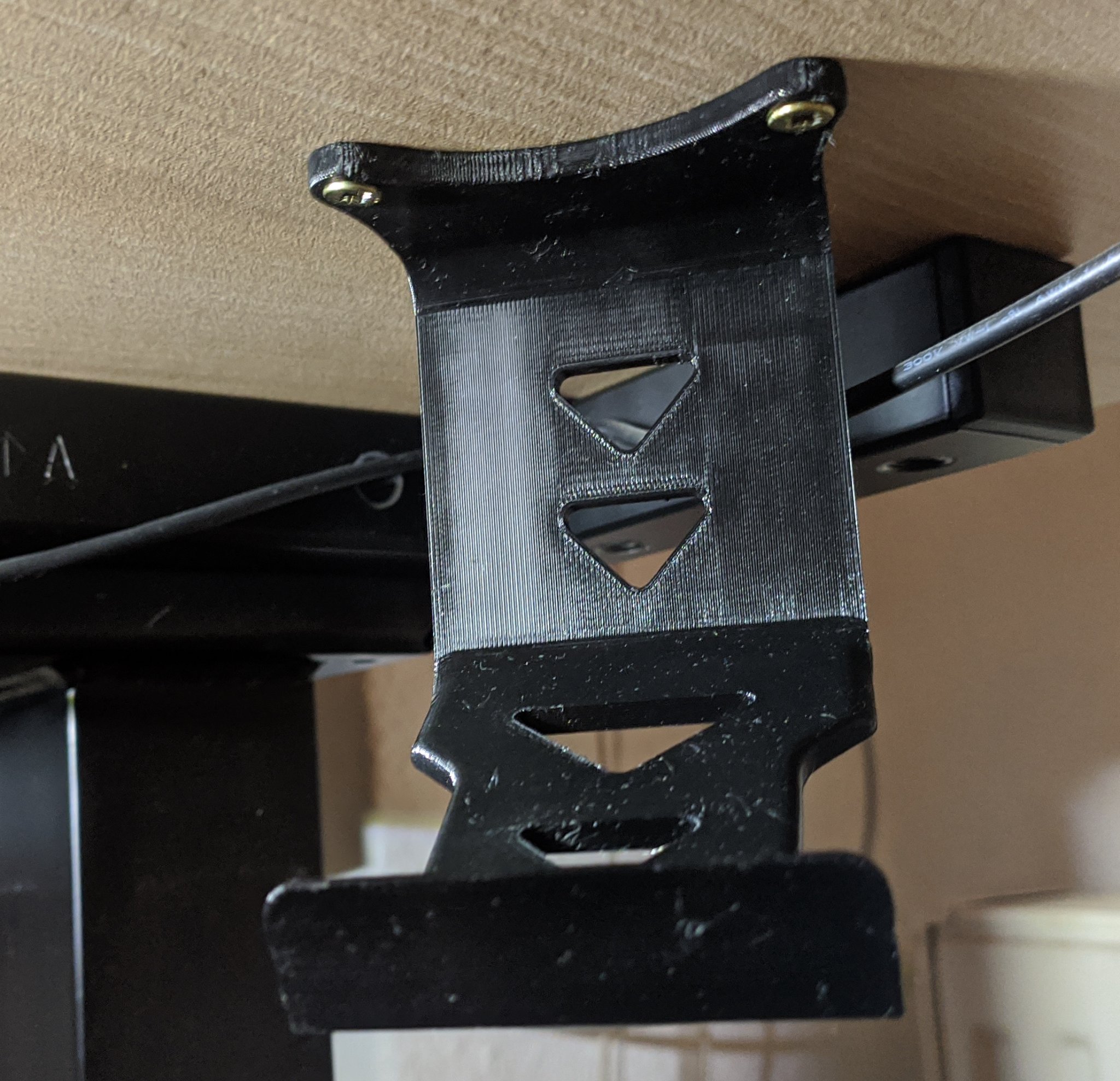 Tiêu đề Giá treo tay cầm điều khiển Gulikit KingKong 2 Pro Tóm