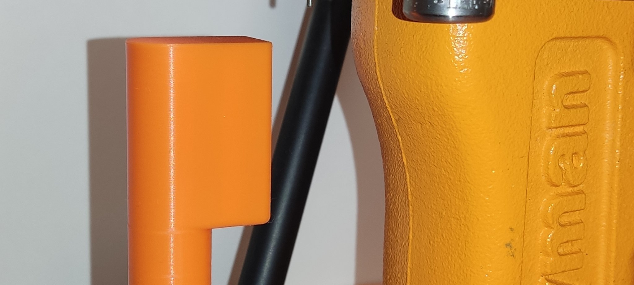 Tiêu đề Sơn lót Lyman All-American 8 stop Tóm tắt Aby zápalky při