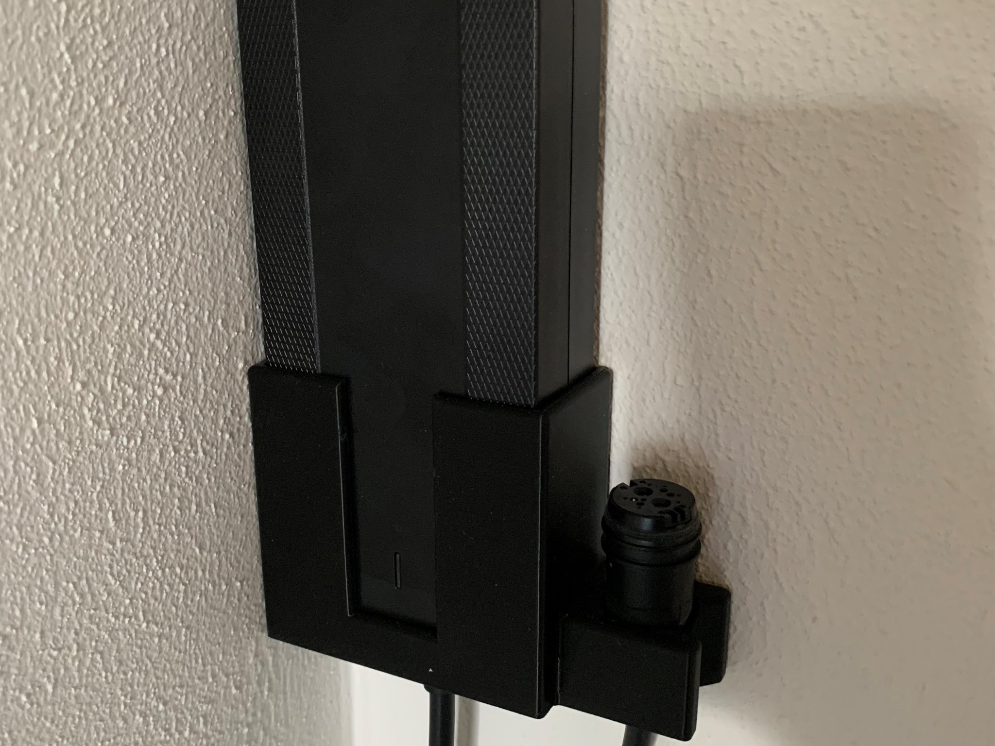 Tiêu đề Ladegerät Halter Shimano EP8 Canyon Tóm tắt Wandbefestigung f