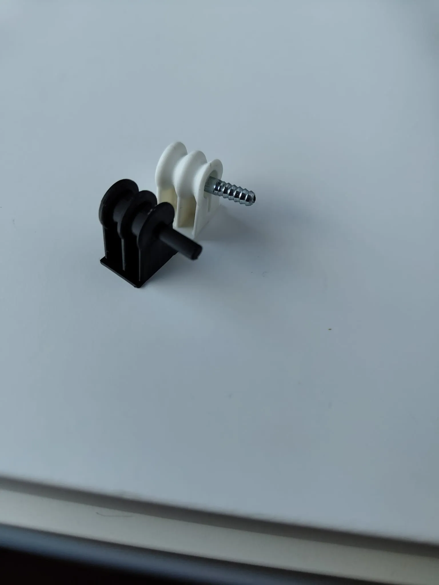 Tiêu đề Giá đỡ IKEA Tóm tắt Một vật thay thế cho giá đỡ