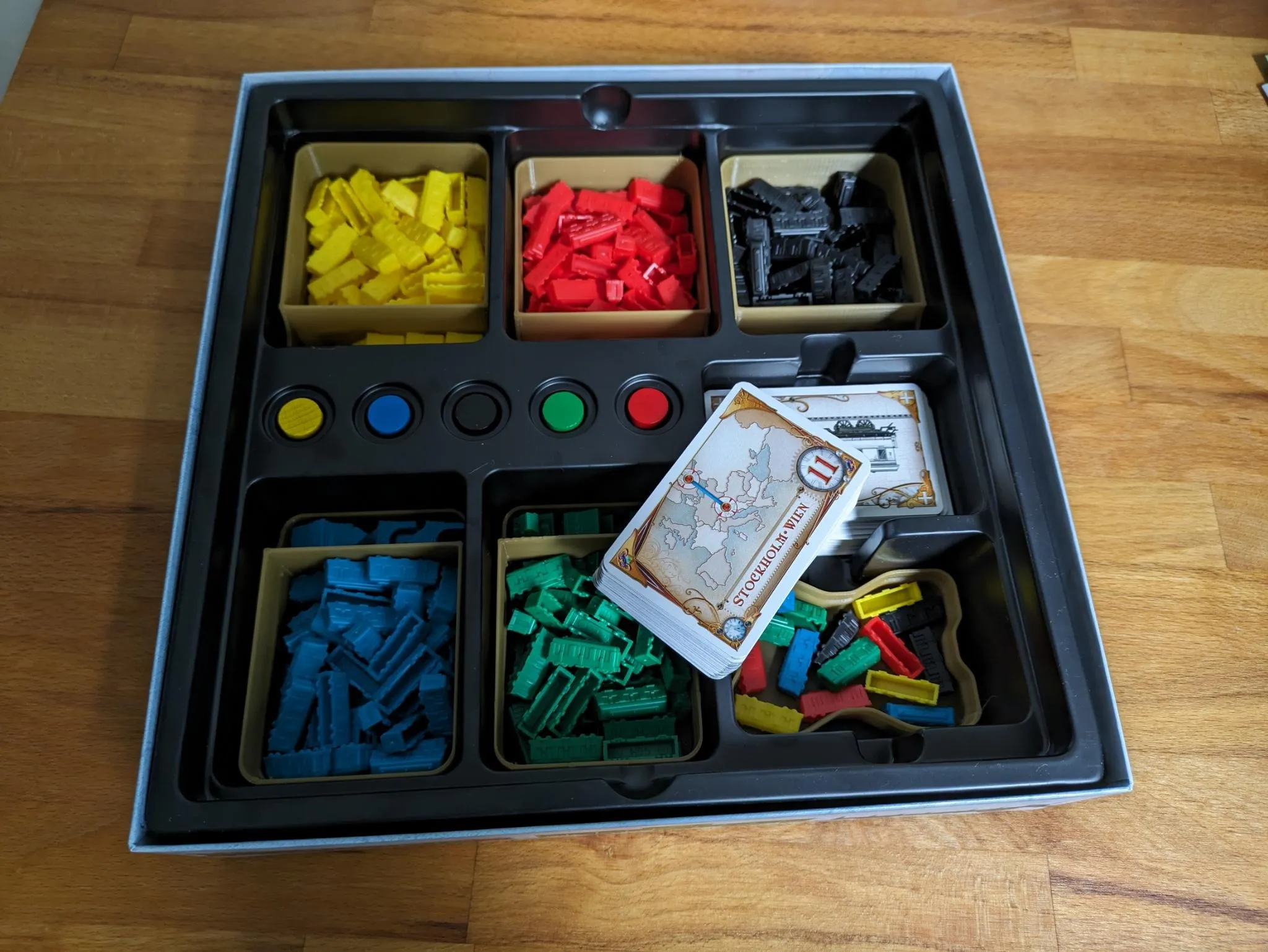 Hộp đựng vé Tàu / Zug um Zug Châu Âu