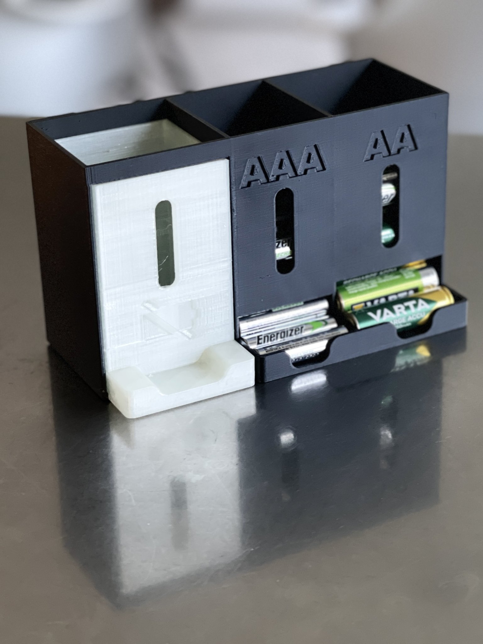 Giá Đỡ Pin Lên DIN Rail Có Ngăn Kéo Đựng Pin Cũ