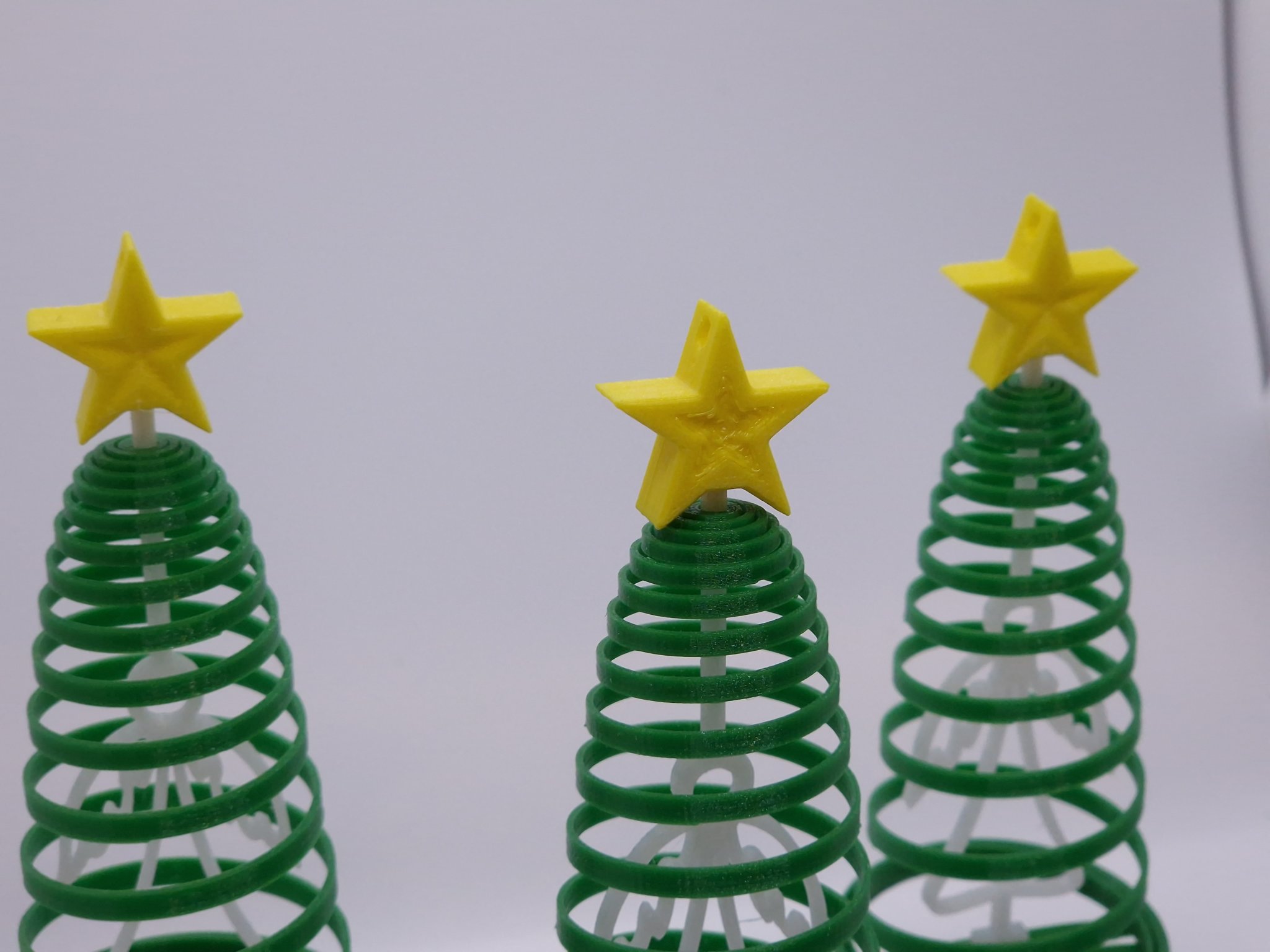 Tiêu đề Trang trí cây thiên thần Giáng sinh mùa xuân Tóm tắt T