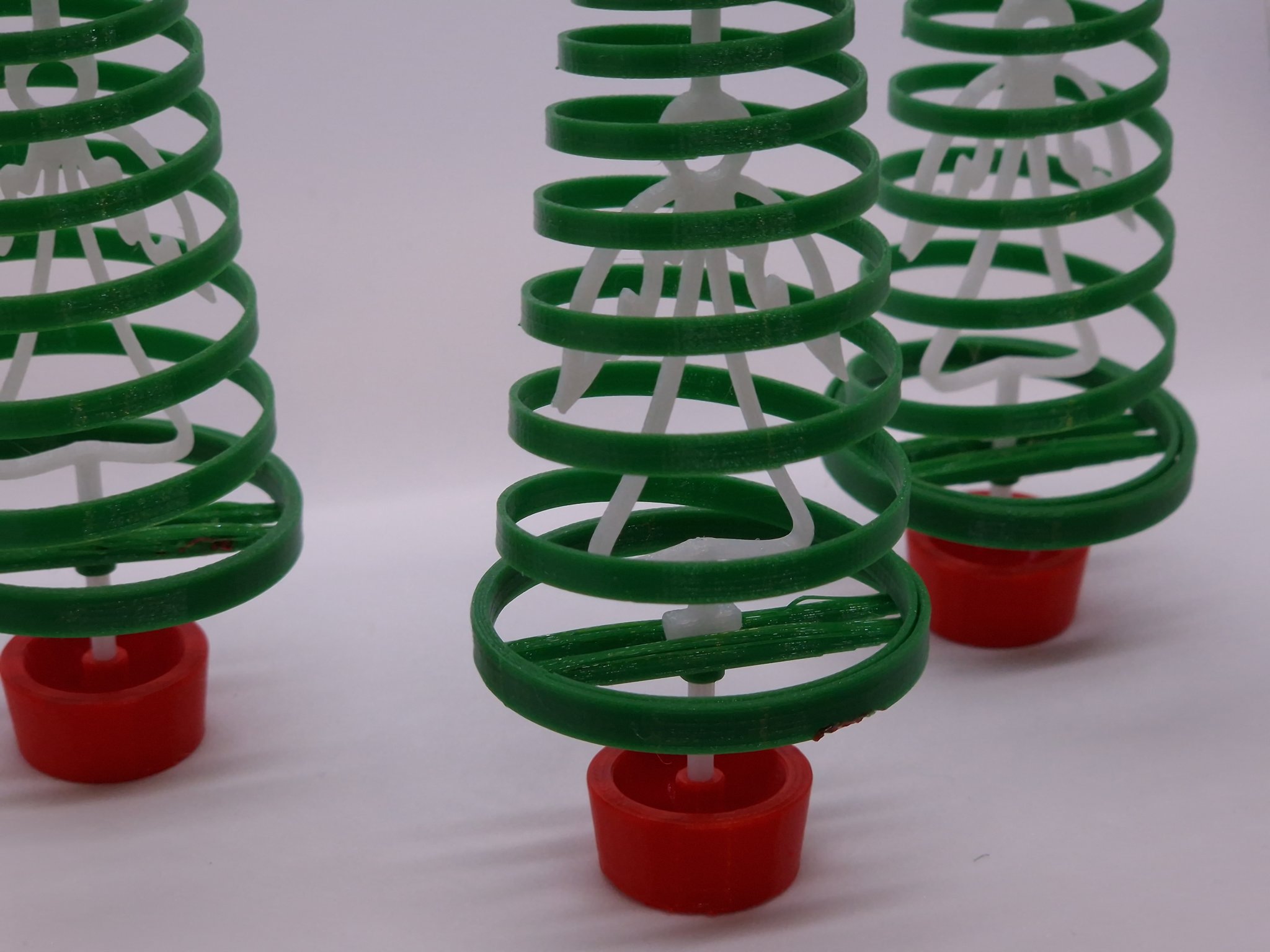 Tiêu đề Trang trí cây thiên thần Giáng sinh mùa xuân Tóm tắt T