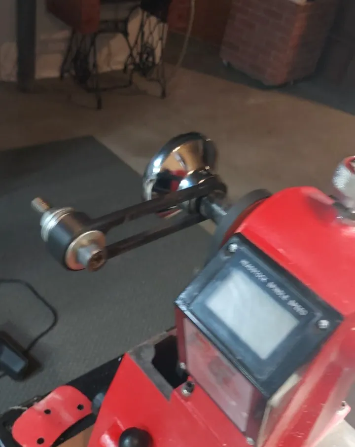 Tiêu đề Máy tiện Turncrafter đối trọng Tóm tắt Một đối tr