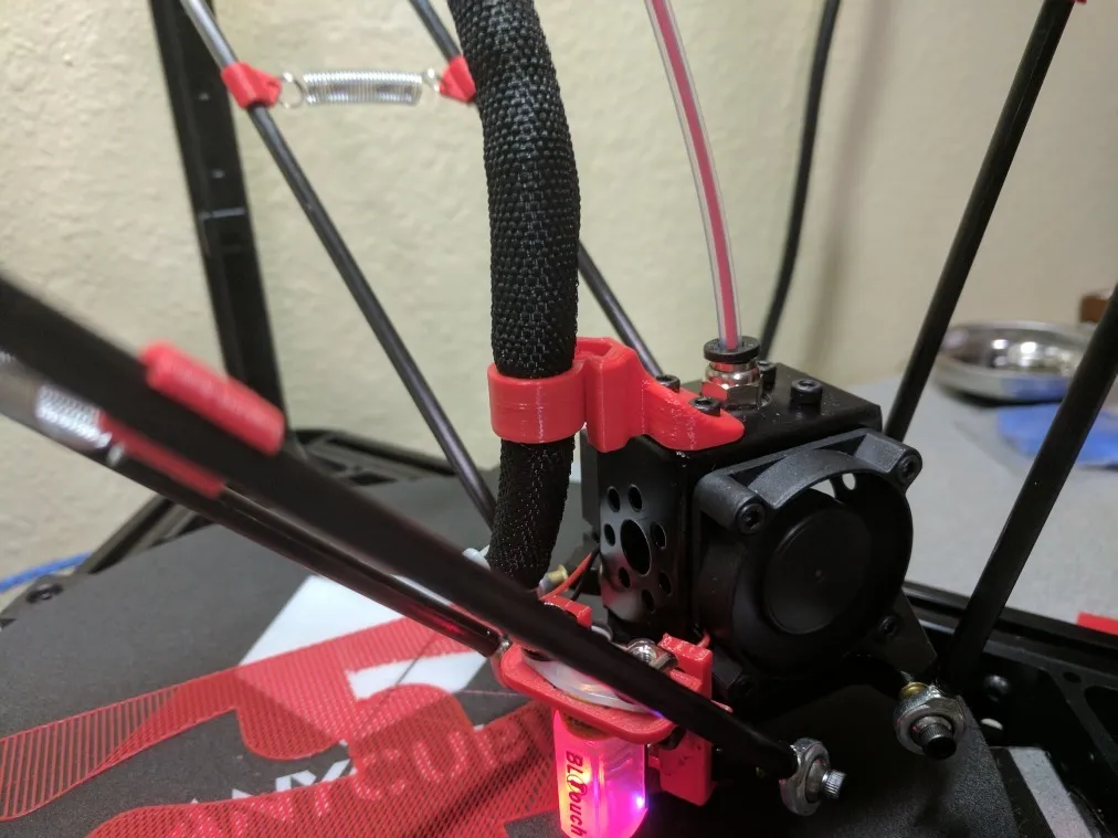 Tiêu đề Giá treo quản lý cáp Effector cho AnyCubic Kossel Tóm tắt