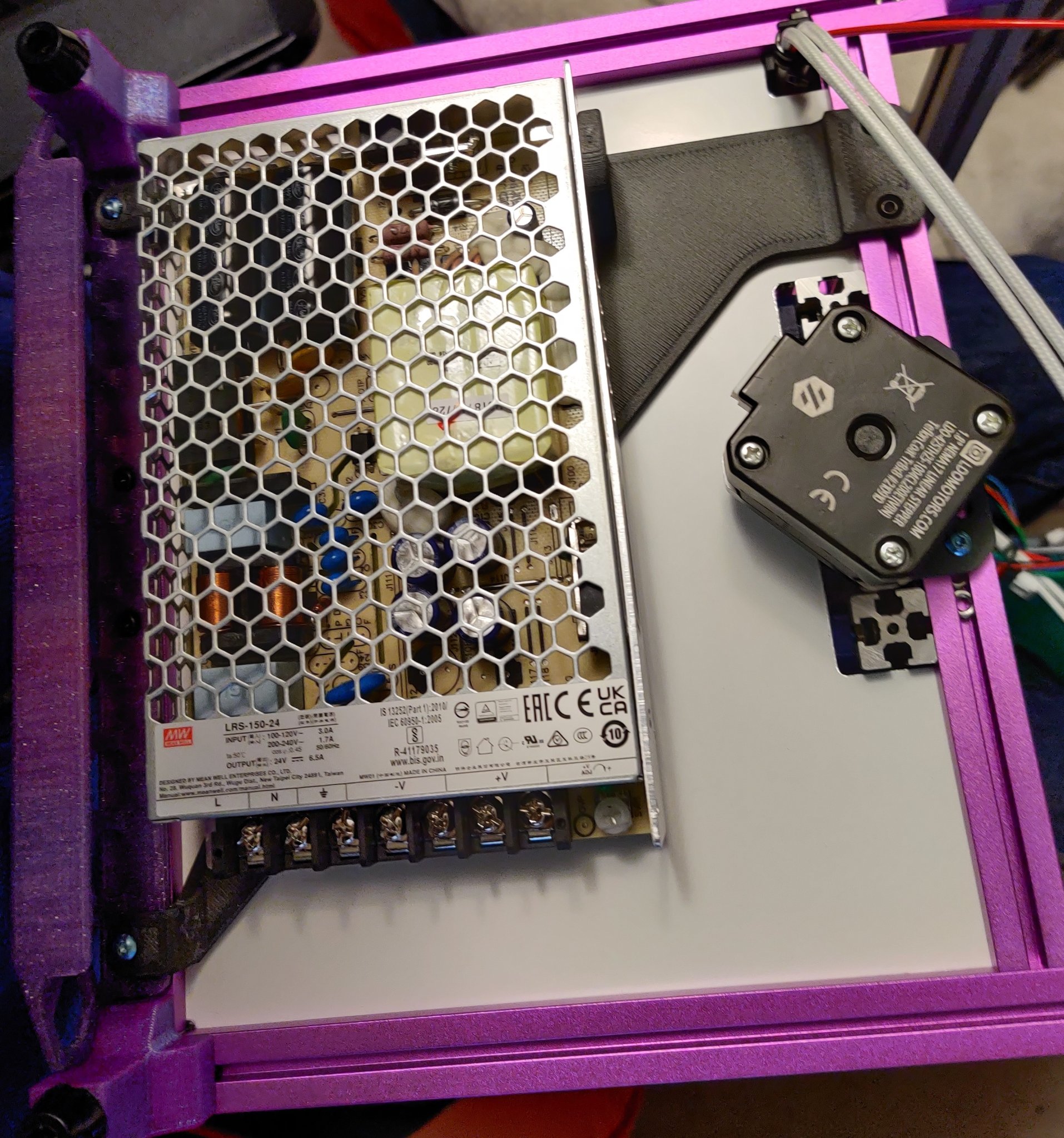 Power supply unit screw-on bracket for Voron0.1 or Voron0.2