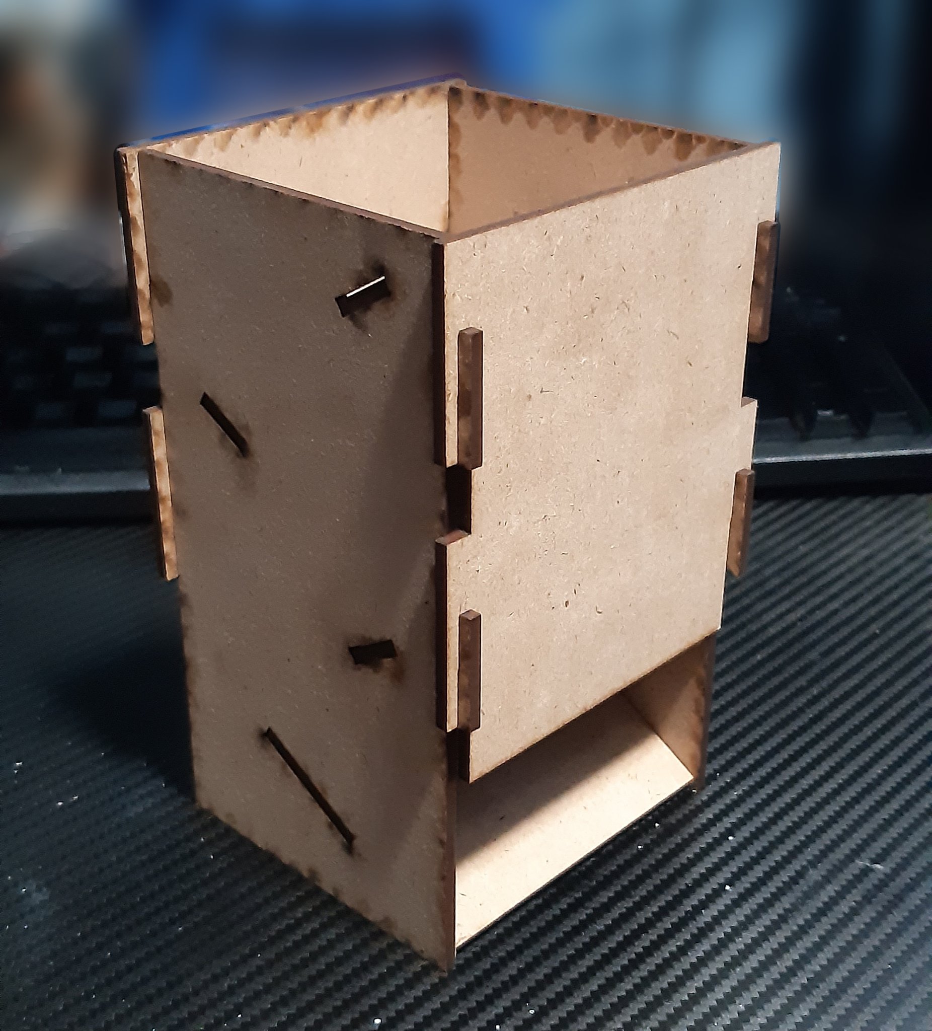 Tiêu đề Tháp xúc xắc có thể giải mã dễ dàng Tóm tắt Mẫu