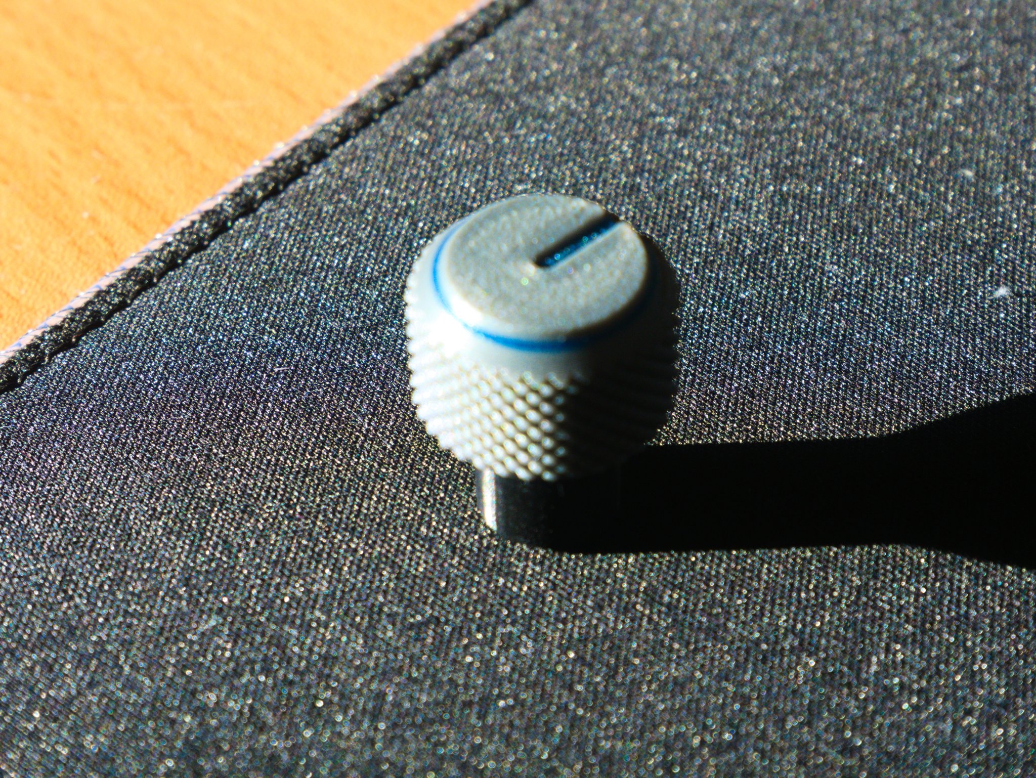 Tiêu đề Núm thay thế có khía cho Behringer UM2 Tóm tắt Tôi đã