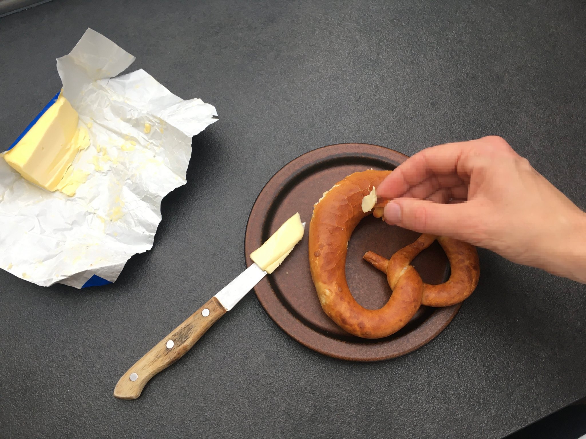 Tiêu đề Bayerisch-Schwäbische Brezel Tóm tắt Quét 3D đã được