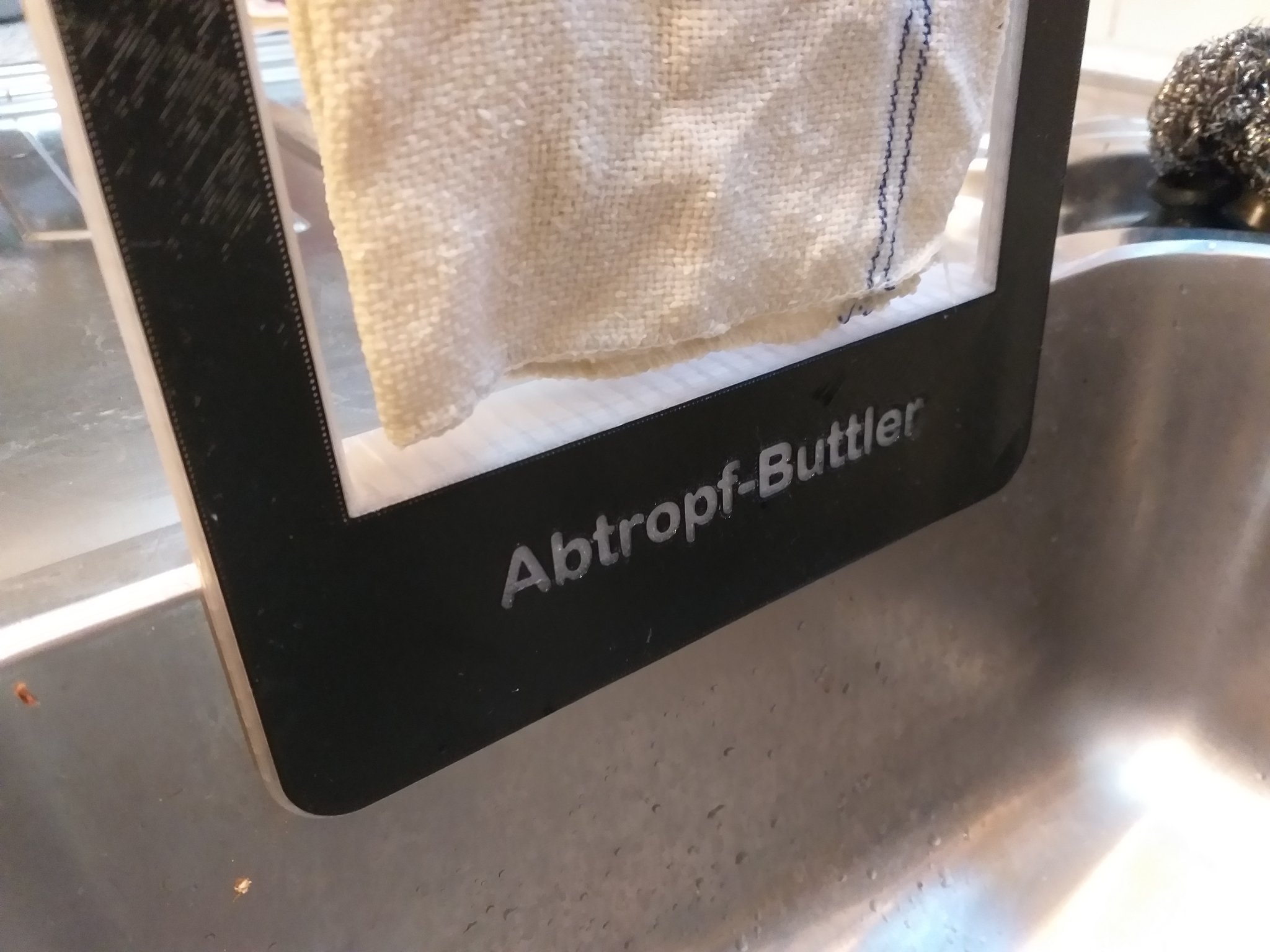 Tiêu đề Spül-Tuch-Halter Tóm tắt Das Spül-Tuch sollte am Rand des Be