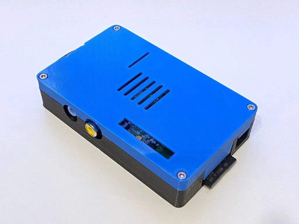 Tiêu đề Vỏ Raspberry Pi Model B Tóm tắt Ra game muộn khoảng 10 n