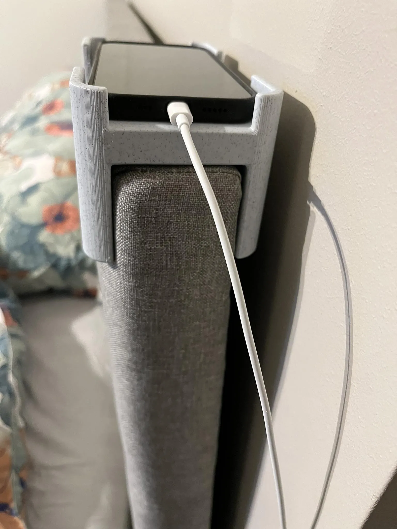 Kệ điện thoại cho chỗ dựa giường rộng 60mm