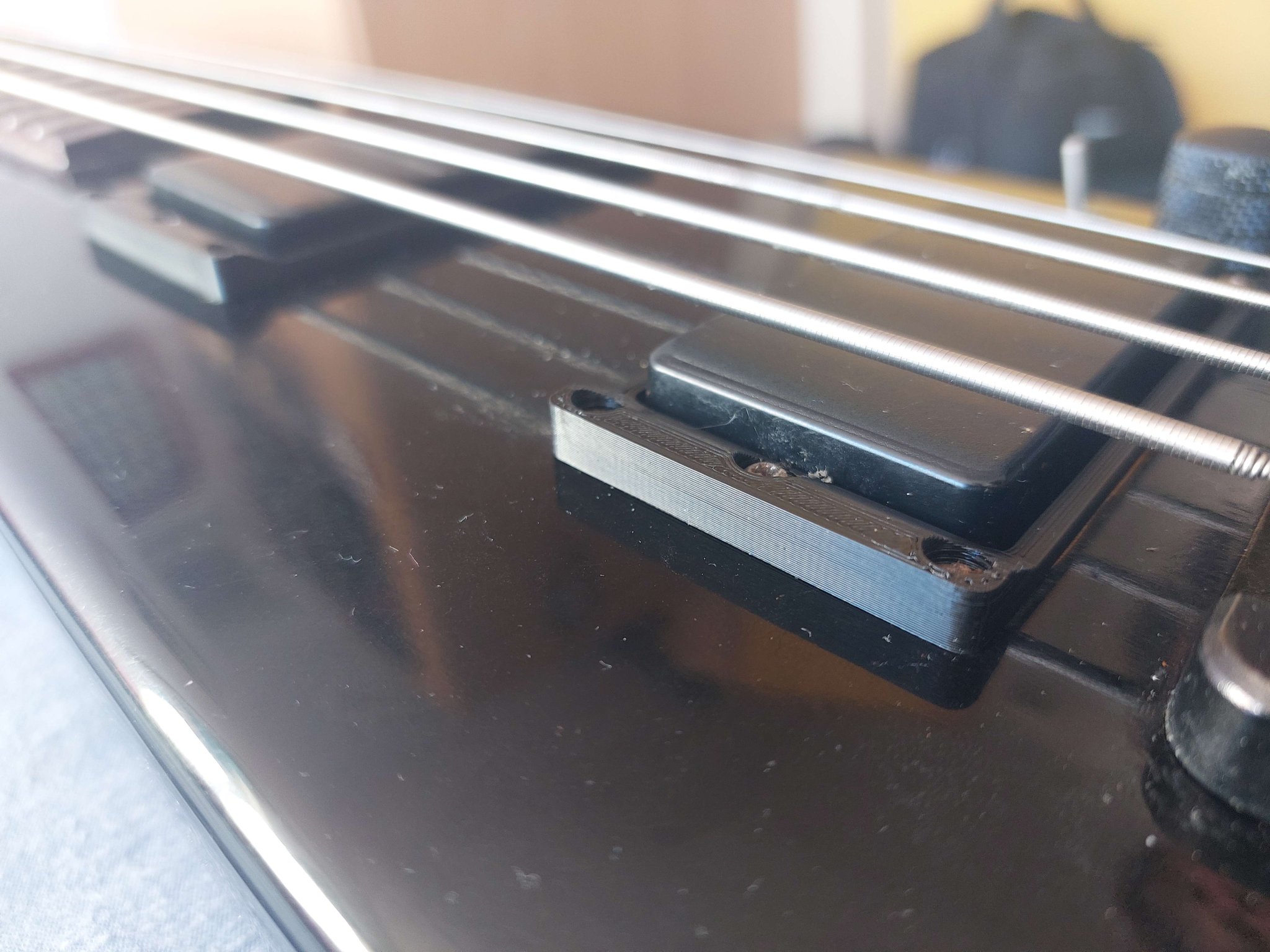 Tiêu đề Khung Humbucker cho Hohner Steinberger Bass Tổng kết Humbucke