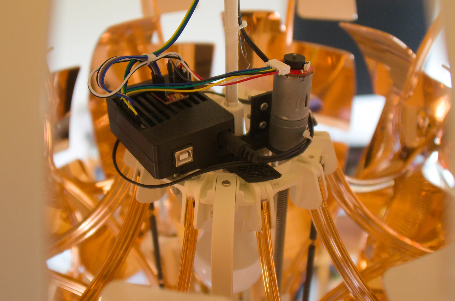 IKEA PS2014 | Motorized Lamp Fixtures