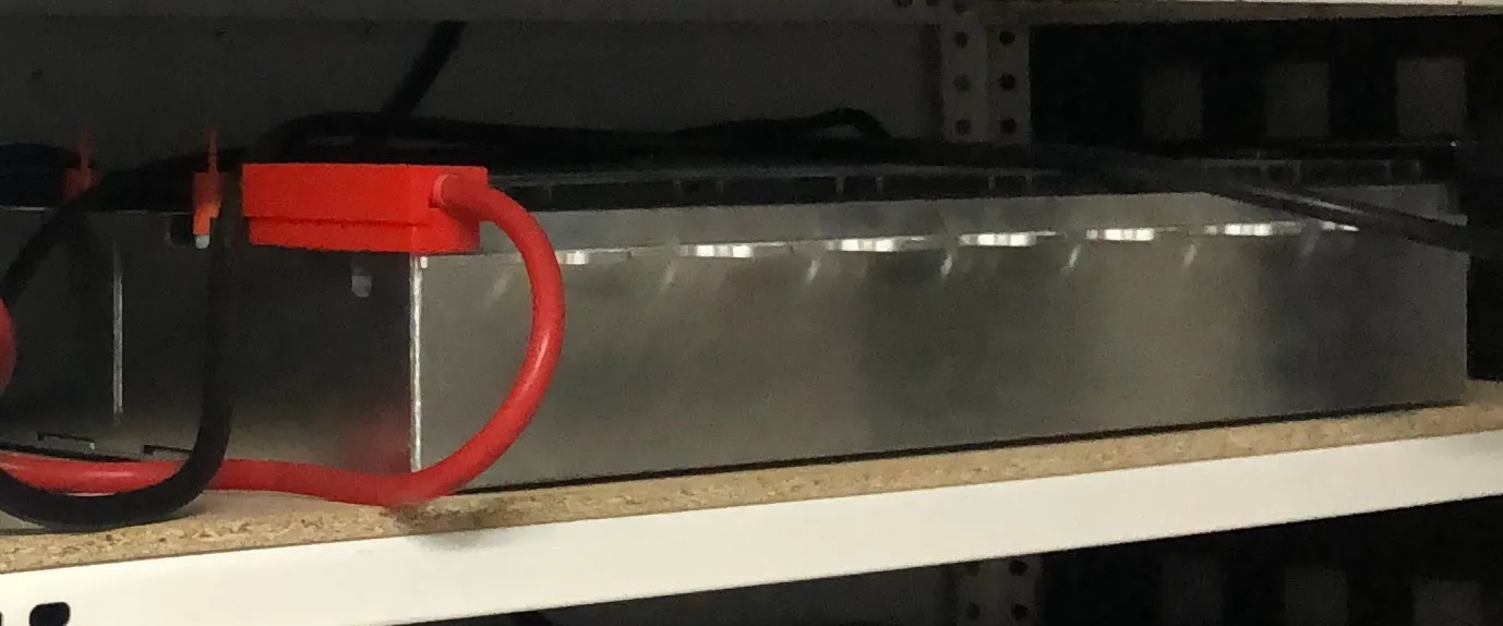 Tiêu đề Terminal Protector Protector Bornes Batería 11kWh CATL Mercedes