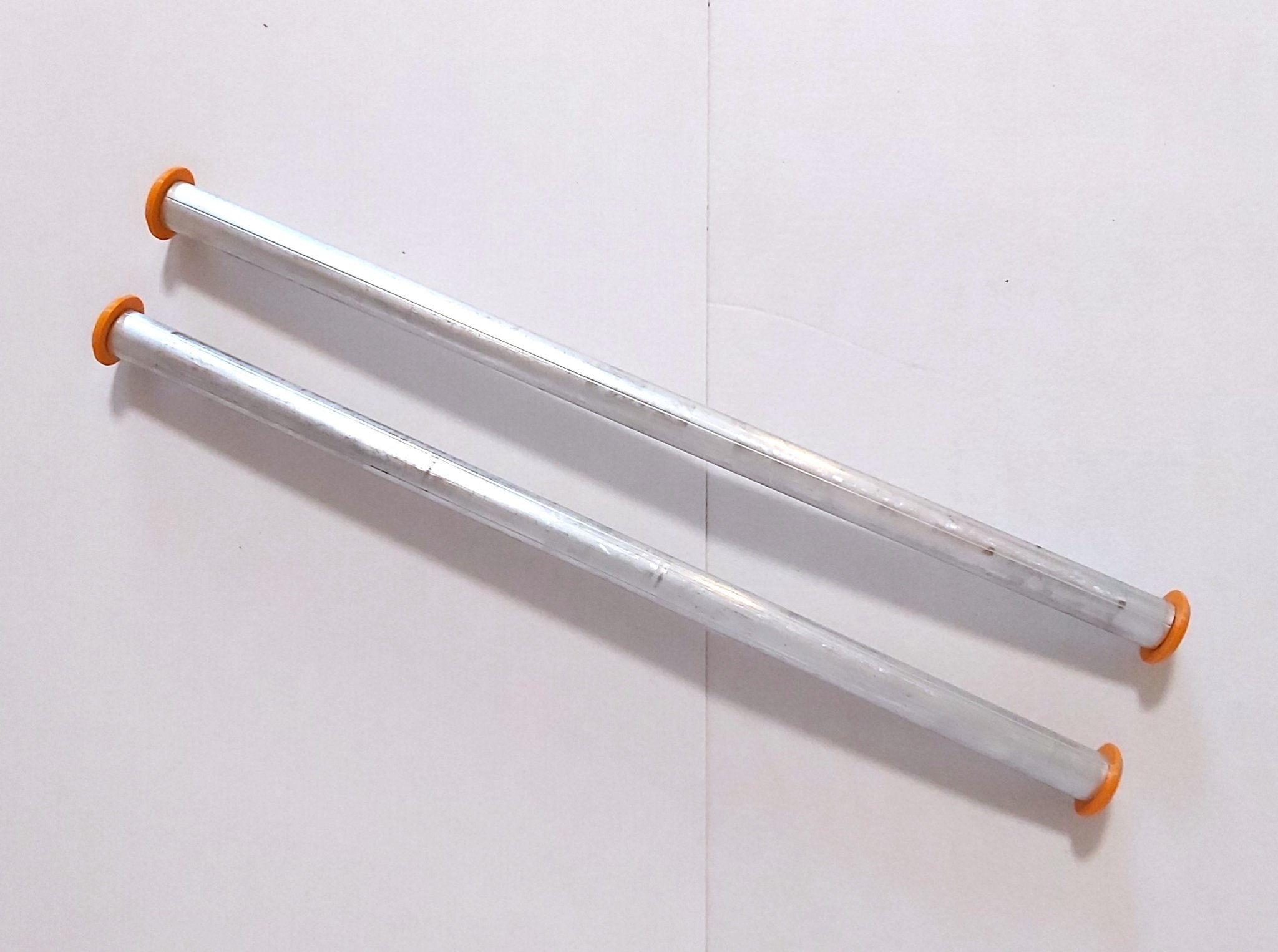 Giá đỡ Filament với Ống Nhôm hoặc Cán Chổi