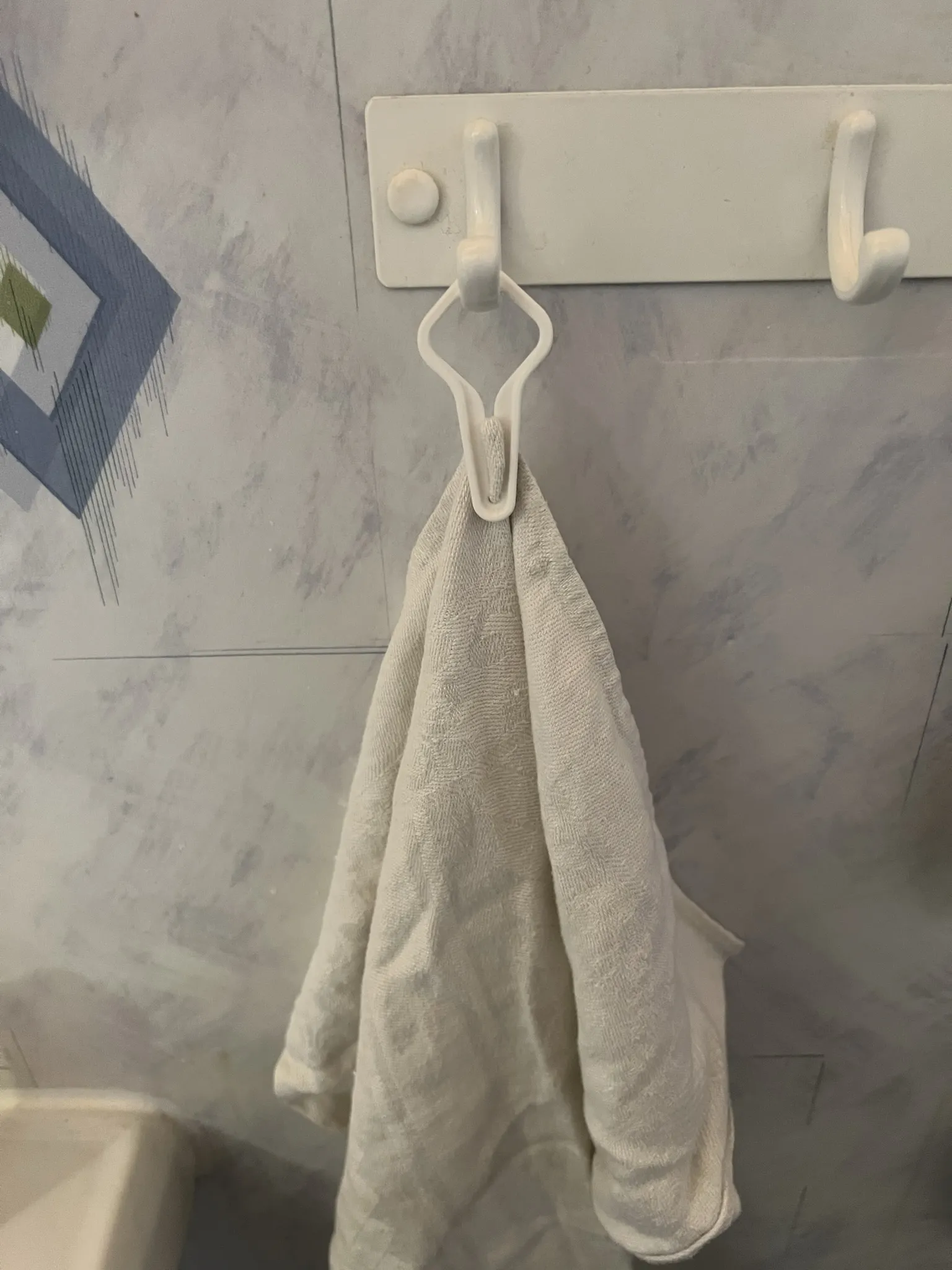 Tiêu đề Móc treo khăn Tóm tắt Một chiếc móc treo khăn đơn gi