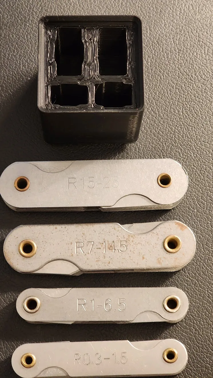 Tiêu đề Bộ đồng hồ đo bán kính Gridfinity Bộ giữ thùng Tóm