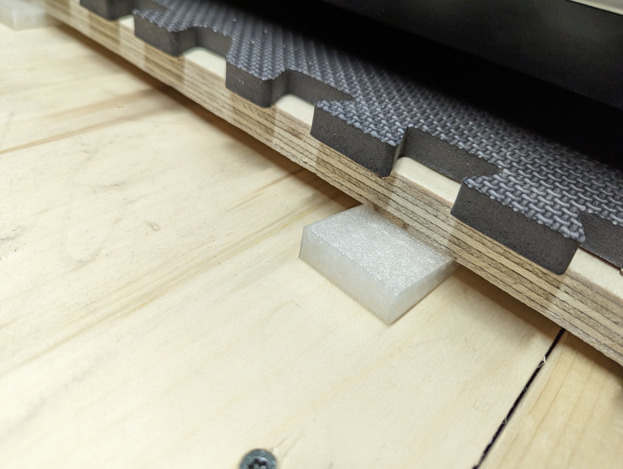 Tiêu đề Nêm nhỏ để sử dụng với Bàn xoay cho Qidi X-Max-3 của