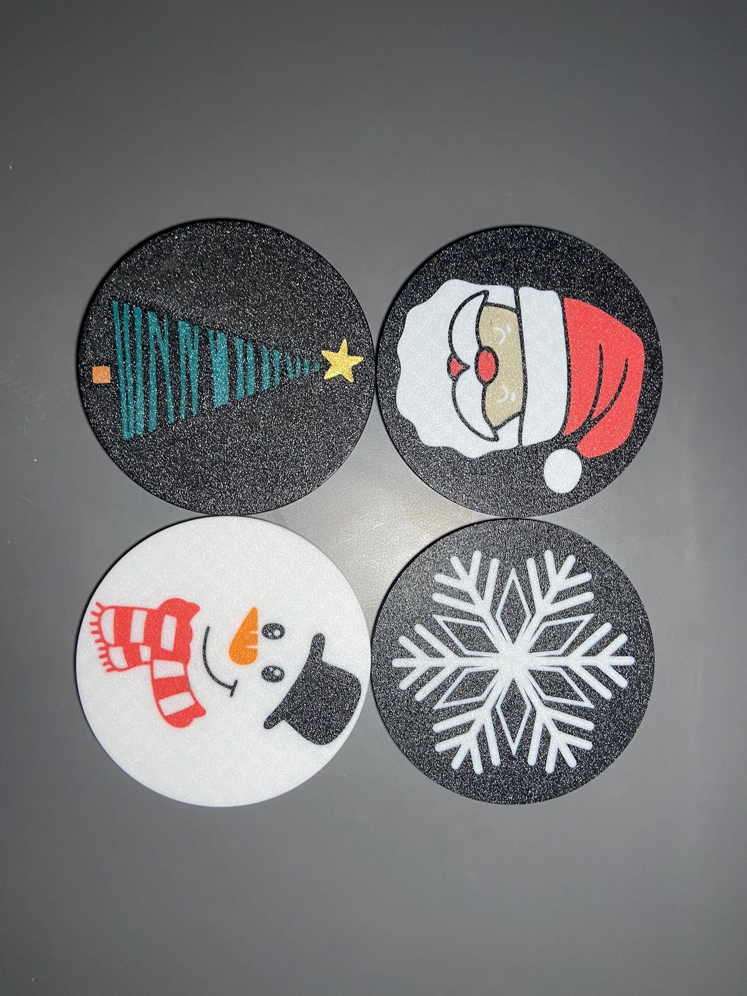 Bộ Khay Lót Ly Giáng Sinh Đa Sắc AMS