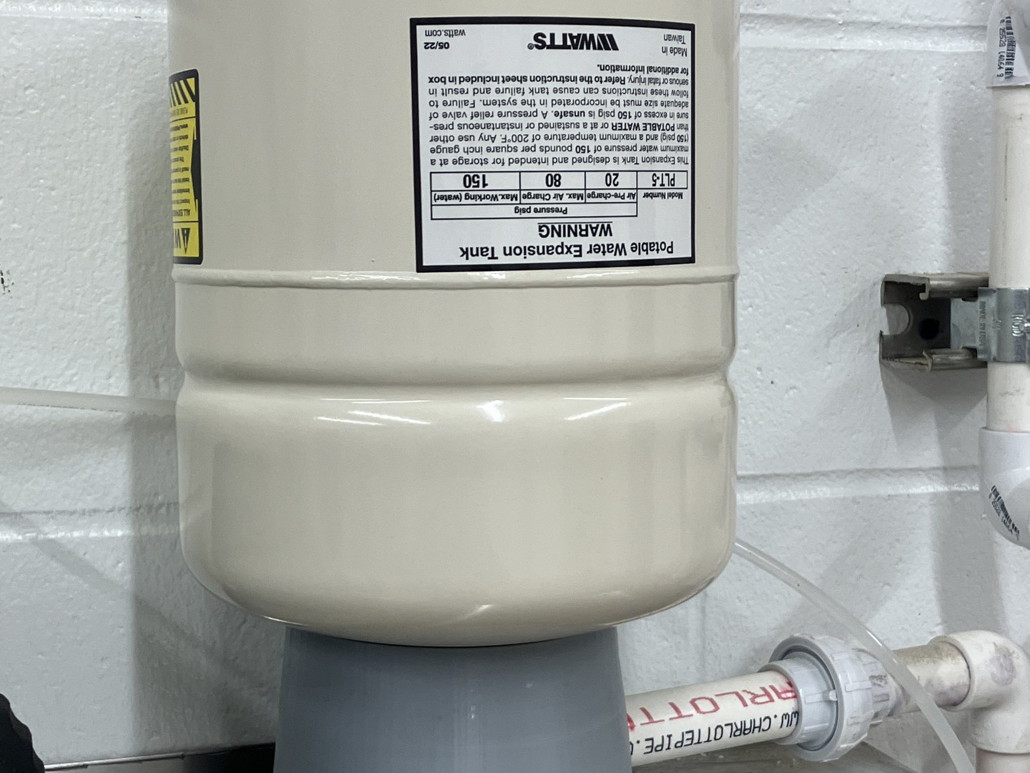 Tiêu đề Giá đỡ xe tăng nhỏ Tóm tắt Giá đỡ cho bình nhỏ n