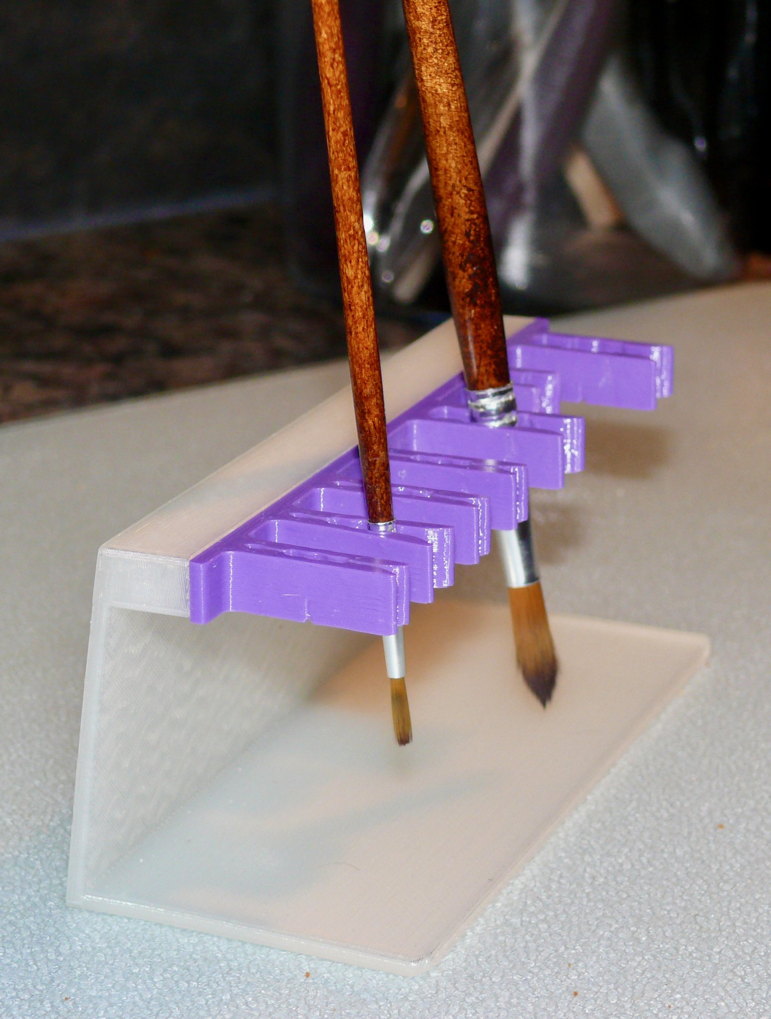 Vertical Paint Brush Holder