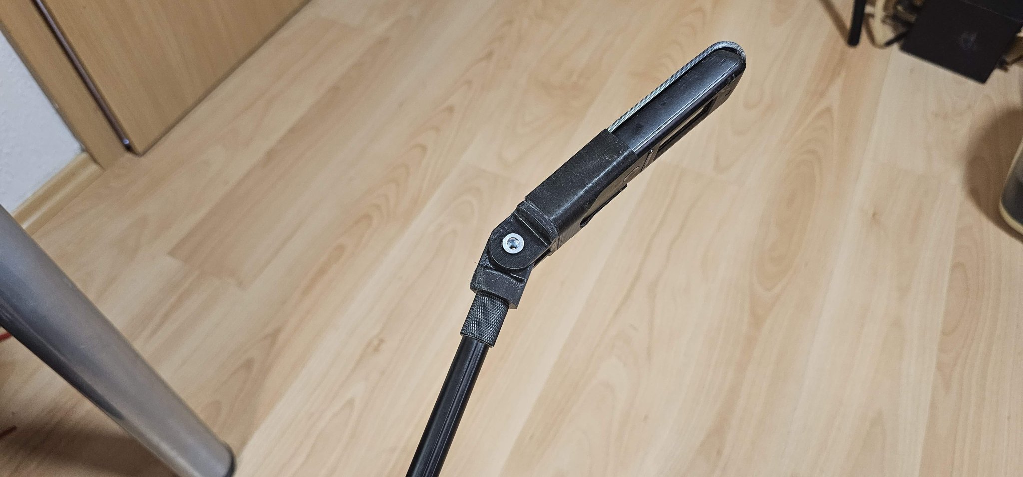 Tiêu đề Nâng cấp gậy selfie cho Radiacode 102101 khớp Tóm tắt