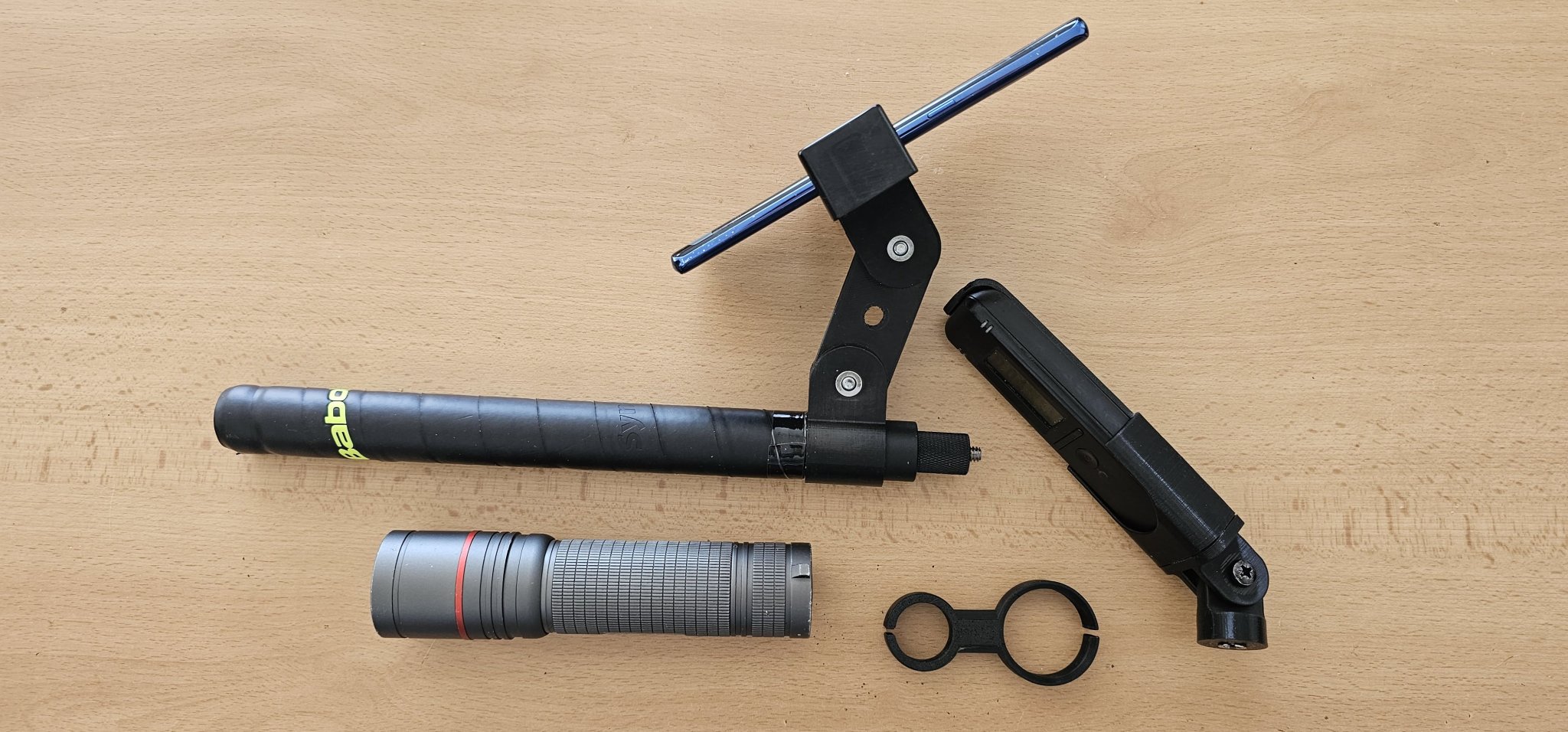 Tiêu đề Nâng cấp gậy selfie cho Radiacode 102101 khớp Tóm tắt