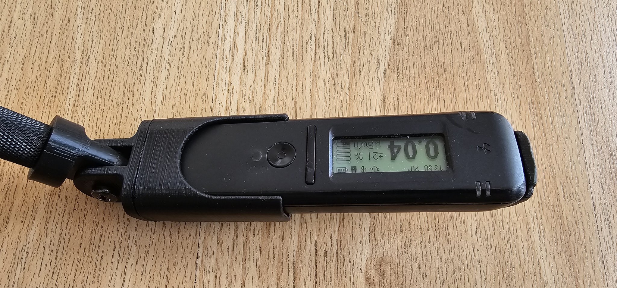 Tiêu đề Nâng cấp gậy selfie cho Radiacode 102101 khớp Tóm tắt