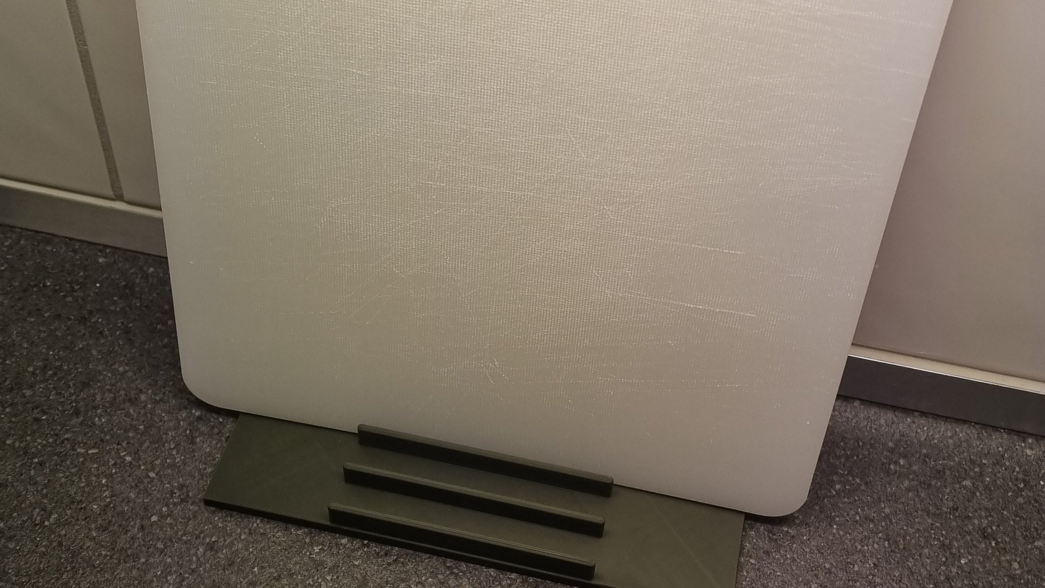 Tiêu đề Dụng cụ sắp xếp thớt Tóm tắt Chứa được tới 6