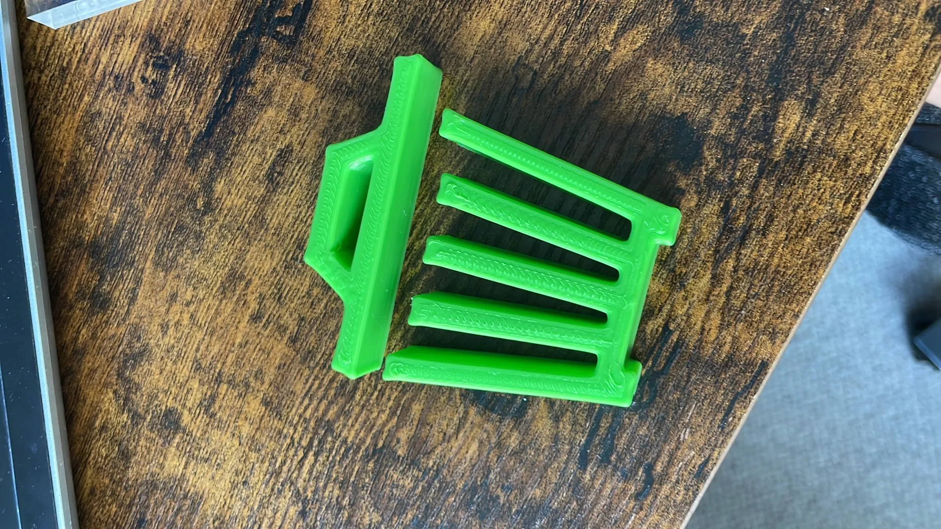 Bộ sưu tập bảng hiệu "Trash Rank" Rocket League