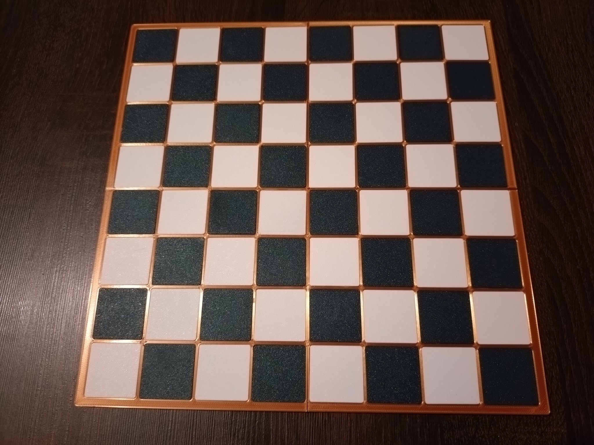 Tiêu đề Bàn cờ - 350 x 350 mm Tóm tắt Bàn cờ gấp từ 4 phần