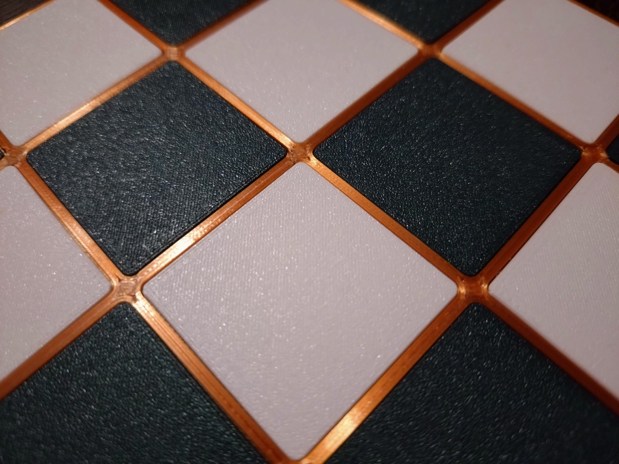 Tiêu đề Bàn cờ - 350 x 350 mm Tóm tắt Bàn cờ gấp từ 4 phần