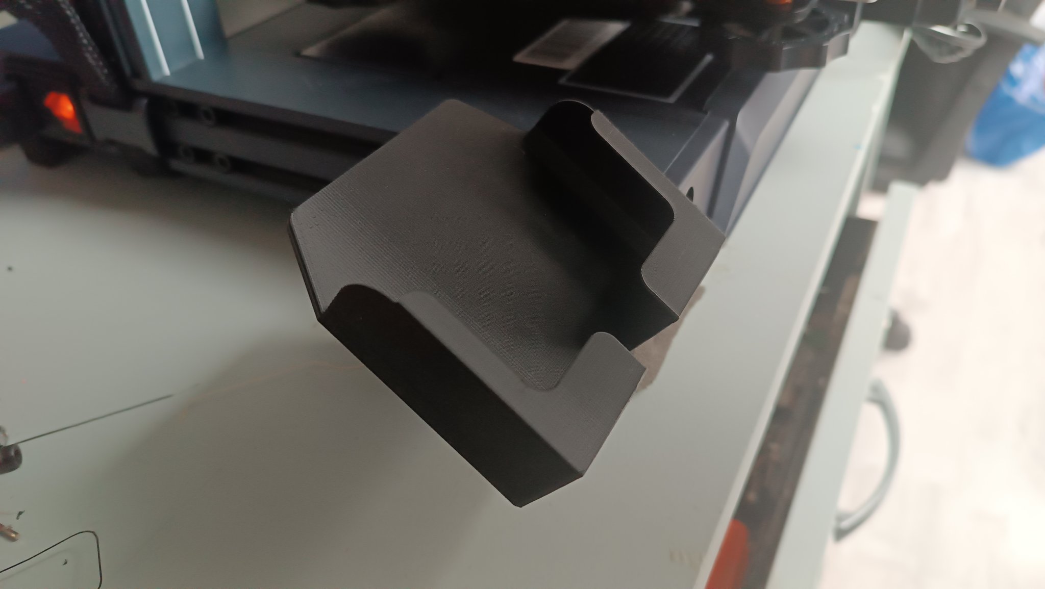 Tiêu đề Giá đỡ màn hình cạnh trái Elegoo Neptune 4 không nam châ