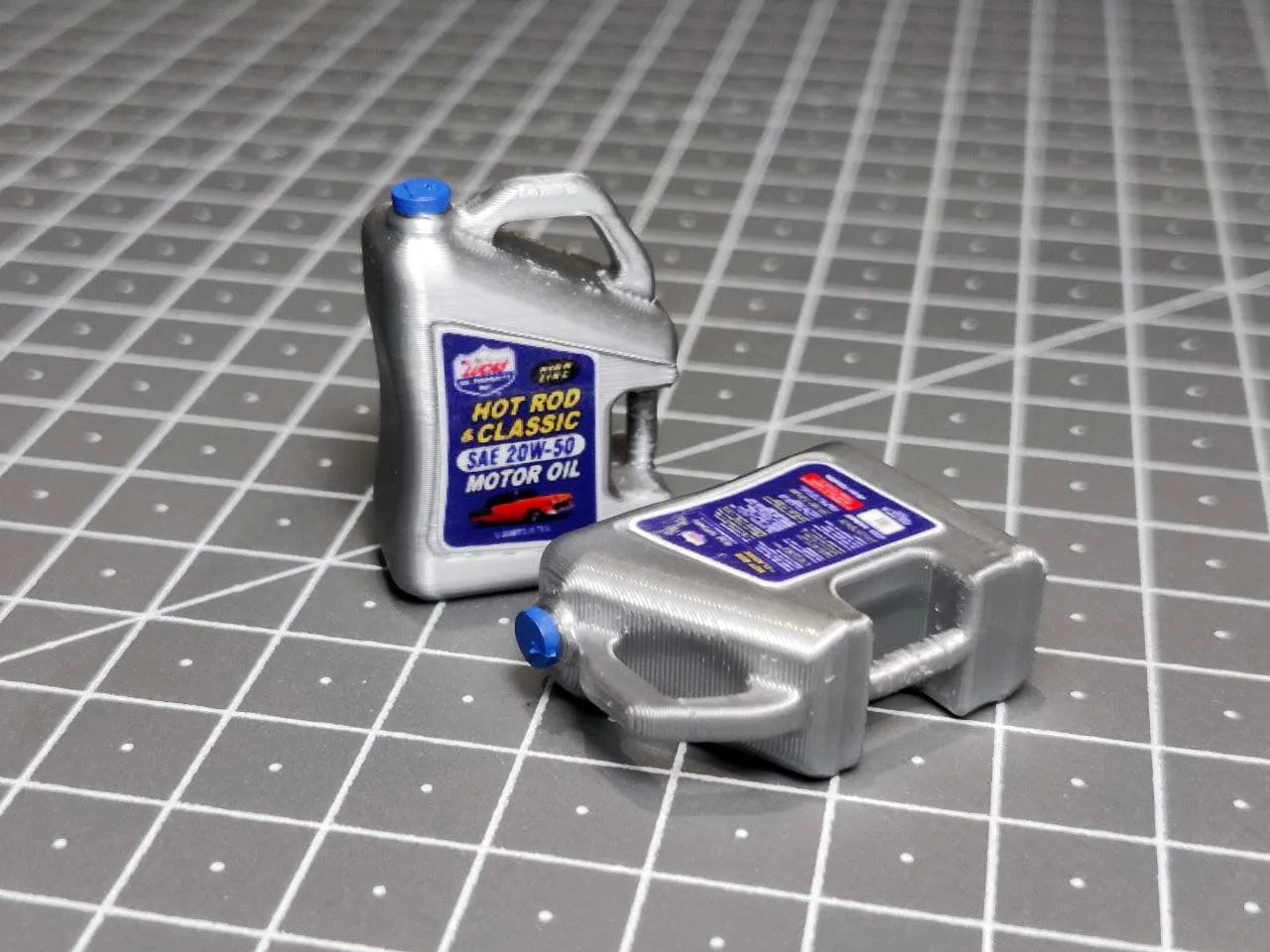 Bình Nhớt Động Cơ Tỉ Lệ 1/10