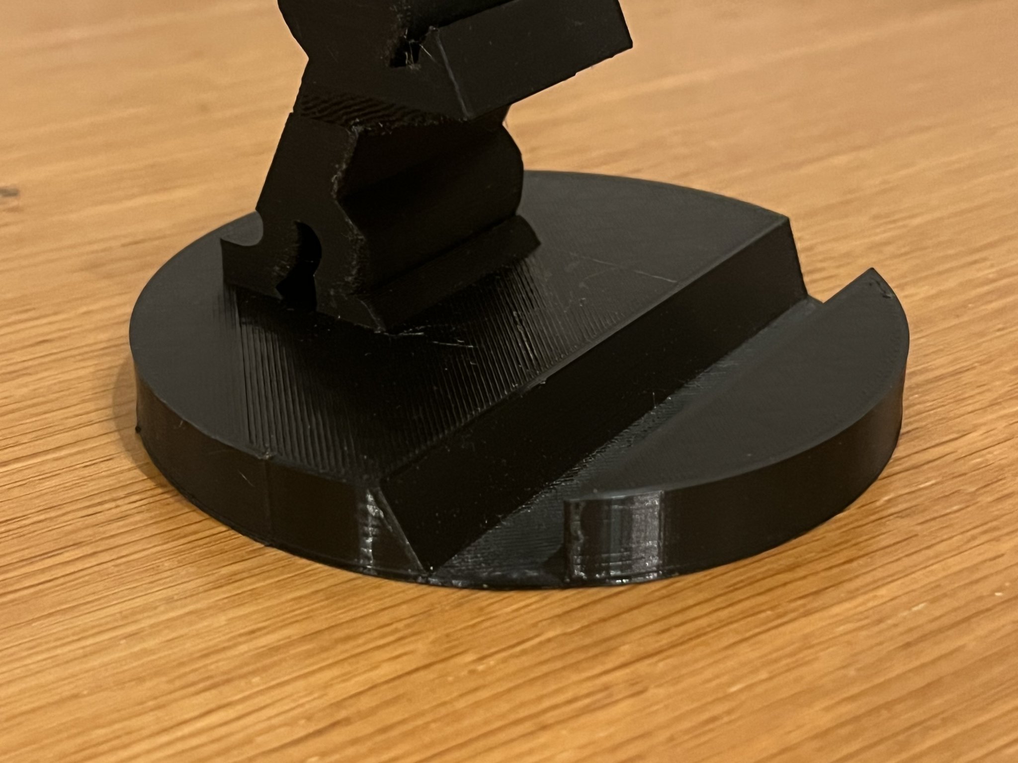 Tiêu đề Giá đỡ điện thoại Tóm tắt Một người que giữ đ