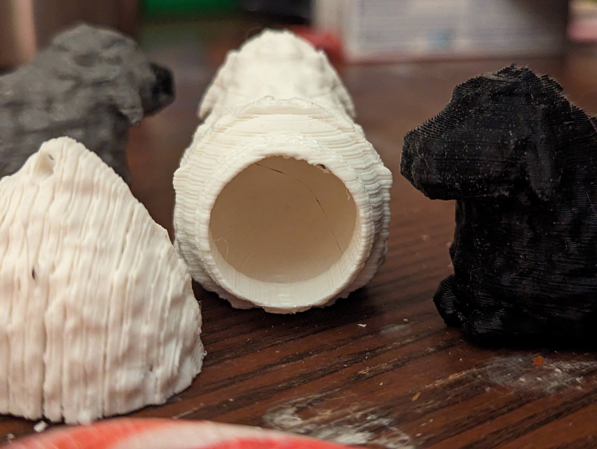 Hộp kim chỉ hình cừu