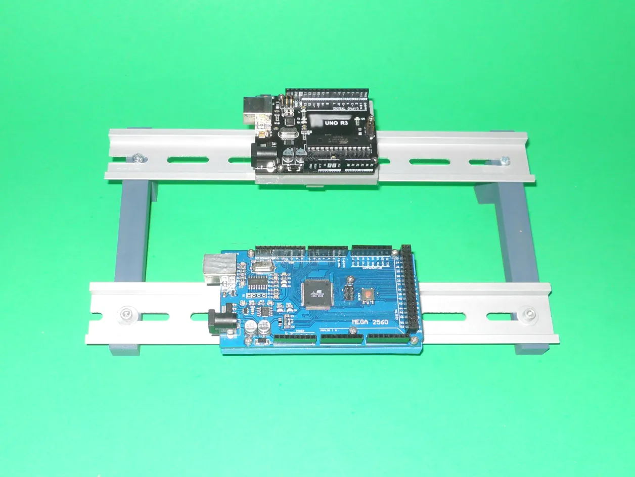 DIN Rail Arduino Uno and Mega Mounts