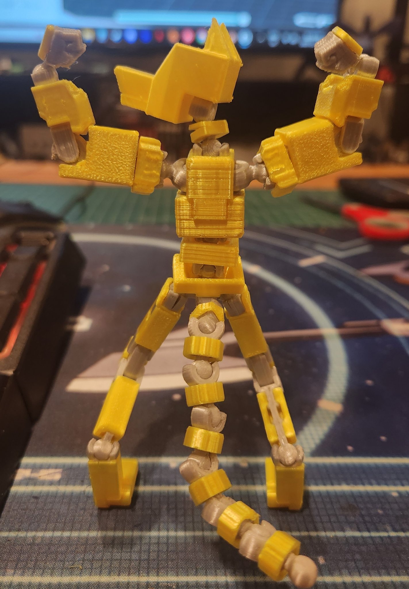 Lucky 13 Beefier Arm-Armor