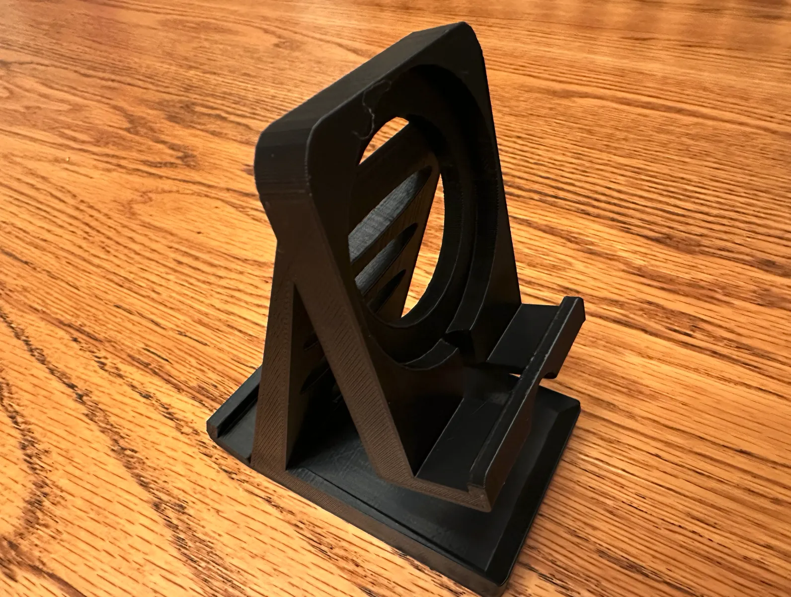 Phone Holder for iOS 17+ StandBy Mode