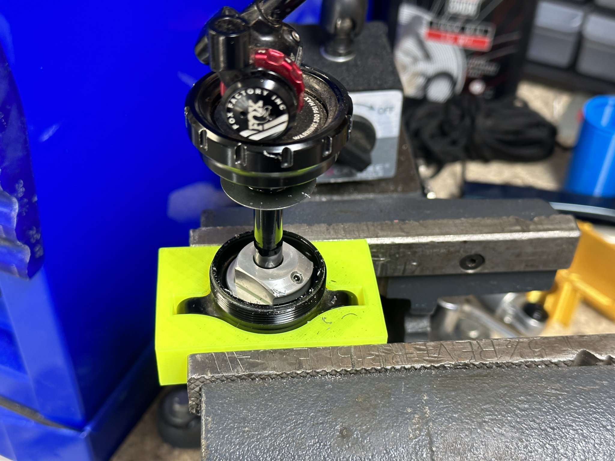 Tiêu đề Chủ sở hữu dịch vụ cho Trek IsoStrut từ G1 Supercaliber